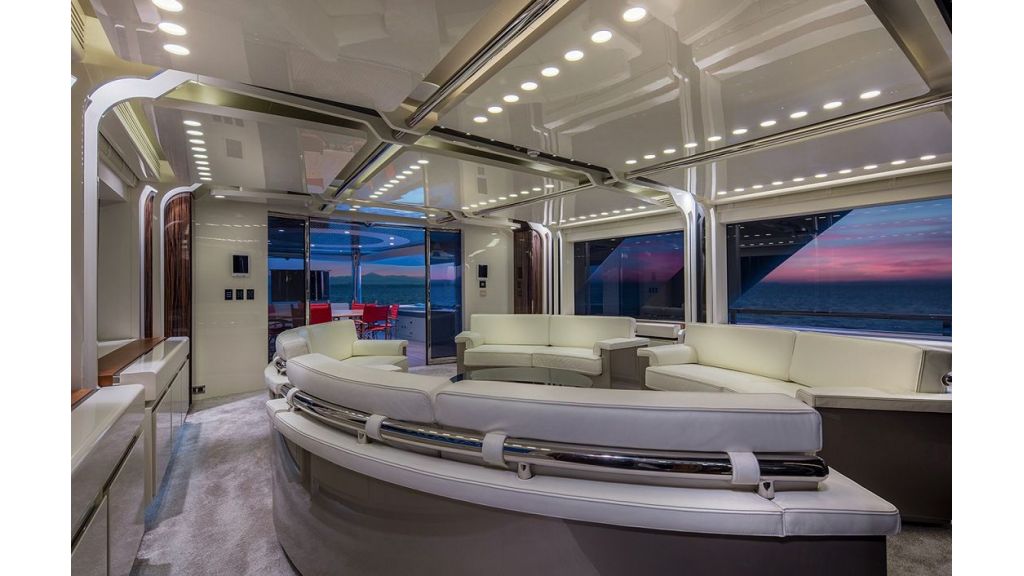 50m Displacement Motoryacht, 200lt/daily
Sewage : Selmar 12