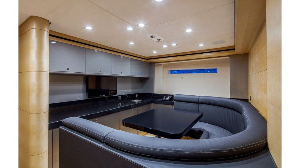 50m Displacement Motoryacht, 200lt/daily
Sewage : Selmar 12