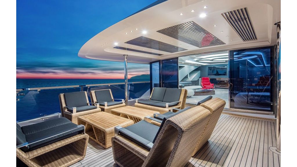 50m Displacement Motoryacht, 200lt/daily
Sewage : Selmar 12