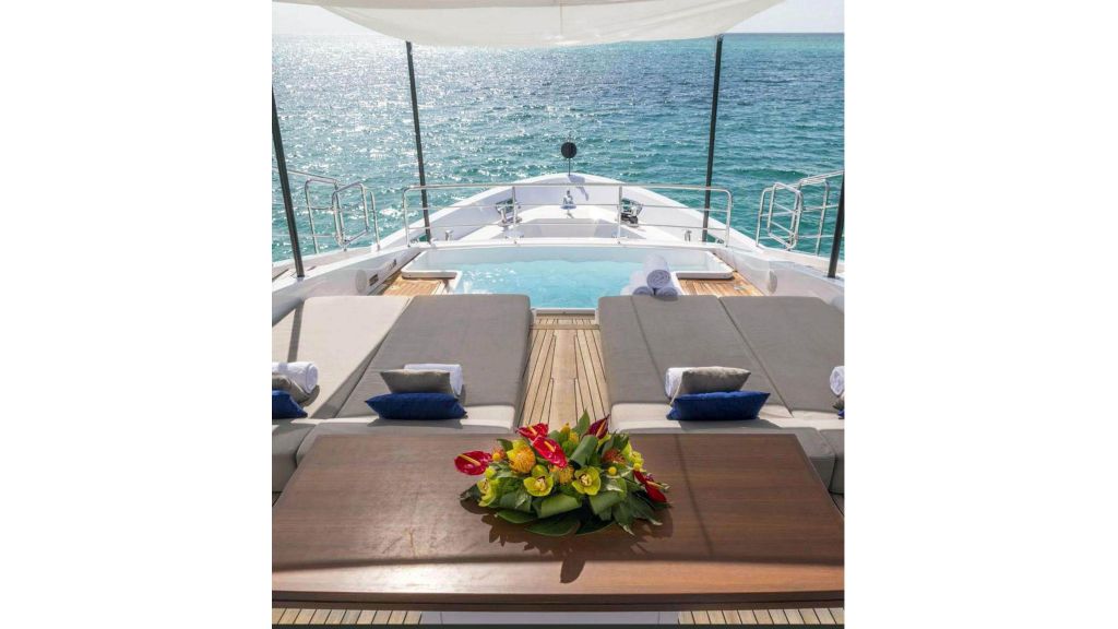 Benetti Legasea 140Ft, SPECIFICATIONS
Build: Benetti
Year: 2014
Length: 42m (138ft)
Beam: 8