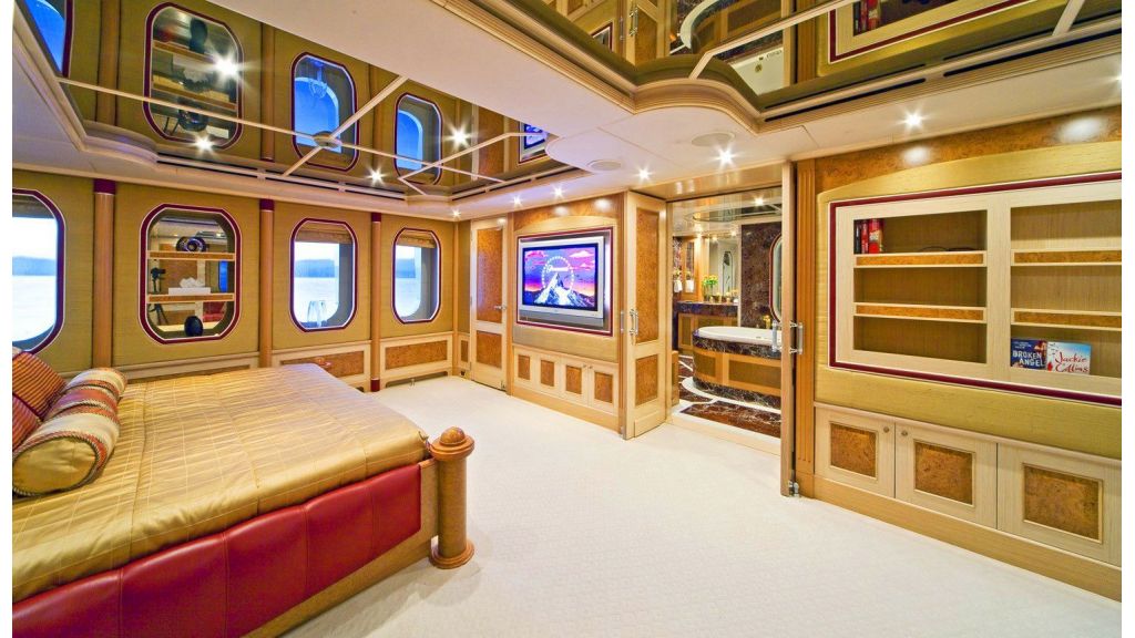 Luxury 50m Aluminum Yacht, 499 tons
Light ship weight : 278