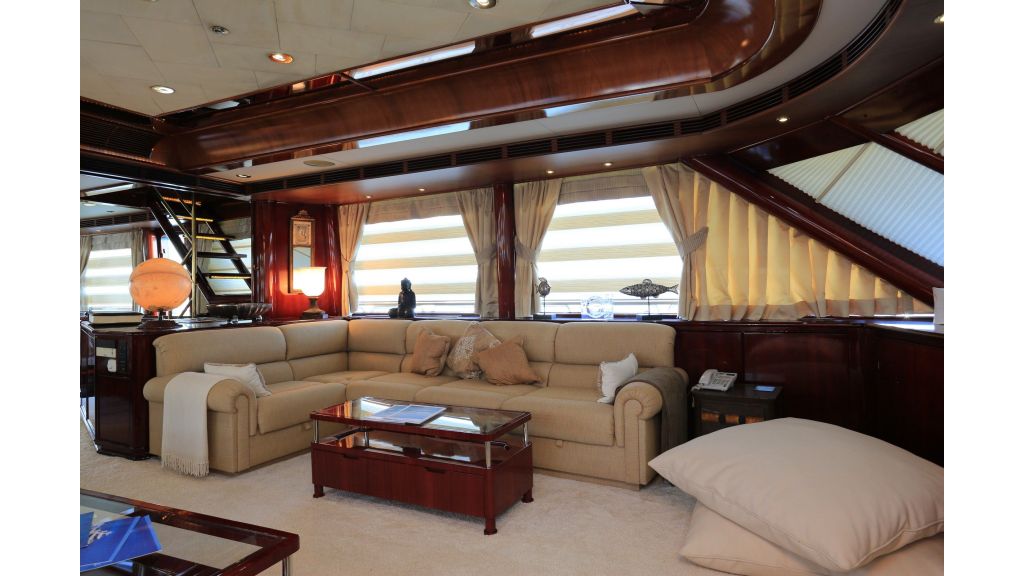 Luxury Motoryacht For Sale, The fore deck contains another concept – a Jacuzzi with a fully hydraulic roof allowing water to remain in the bath whilst underway